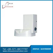 Clo Bolt Trydan Swing Gate